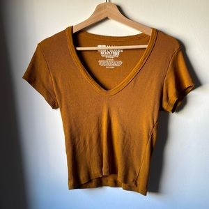 Big Bud Press XXS Spicy Mustard V-Neck Tee